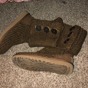 Knitted Uggs